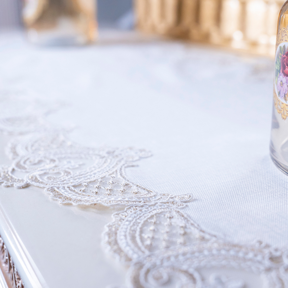 Crown 3-Piece Luxury Bedroom Tablecloth Set