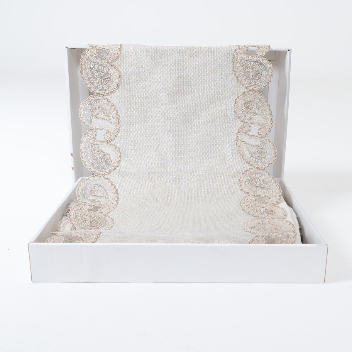 Selen 3-Piece Luxury Bedroom Set