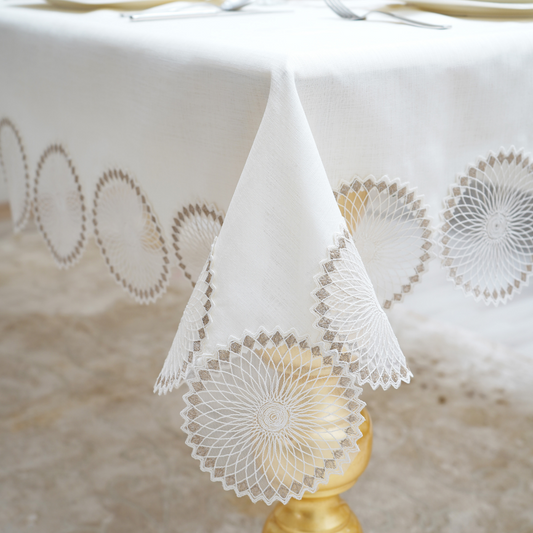 Big Sahra Luxury Single Tablecloth