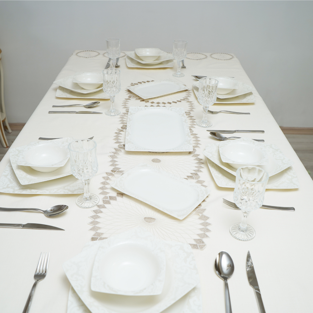 Big Sahra Luxury Single Tablecloth