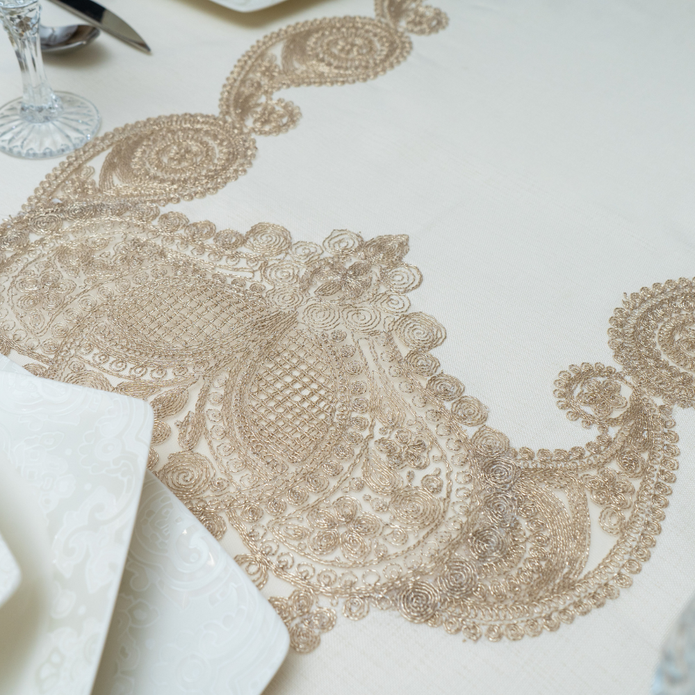 Gold Shawl 26-Piece Luxury Dinnerware Set
