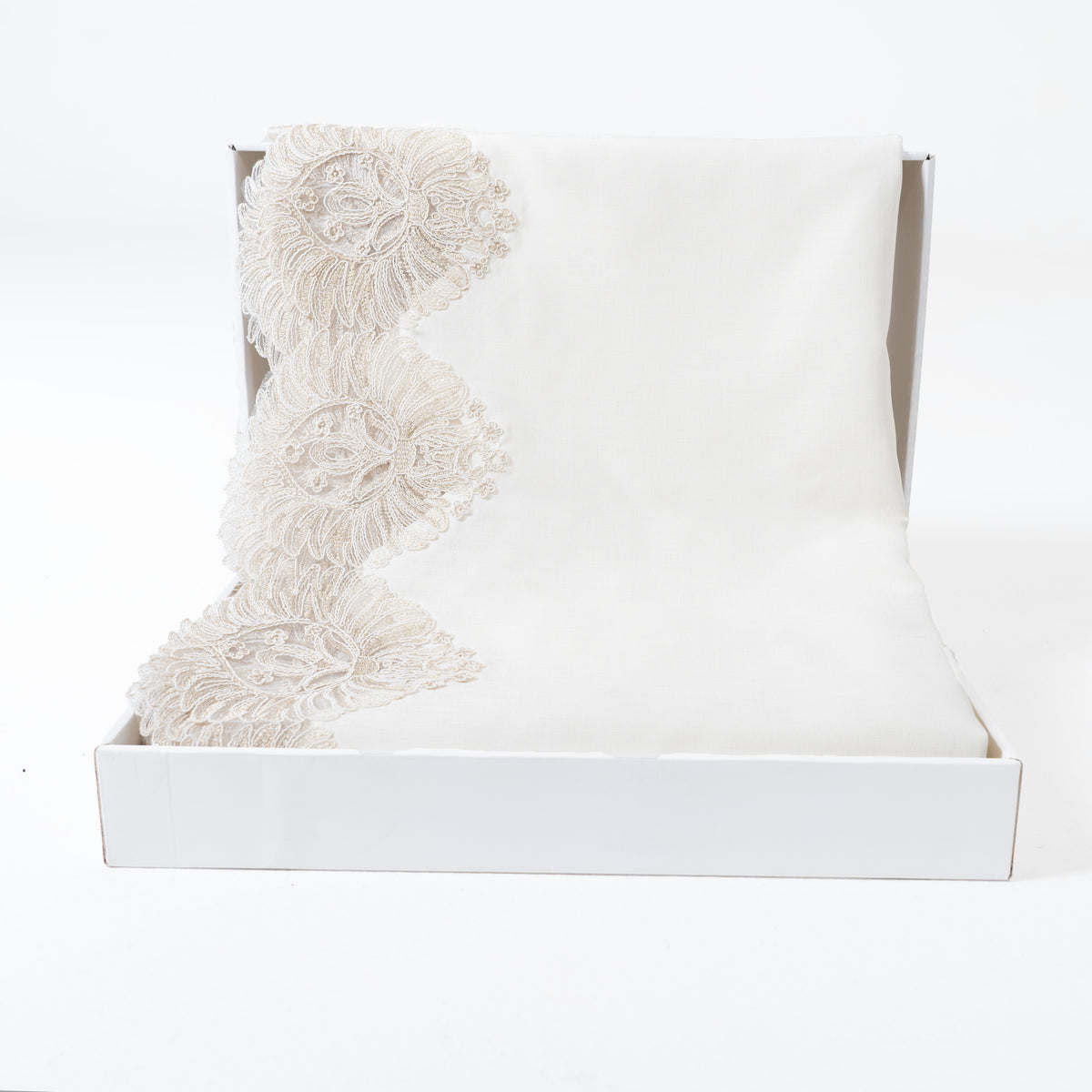 Milas Luxury Single Tablecloth