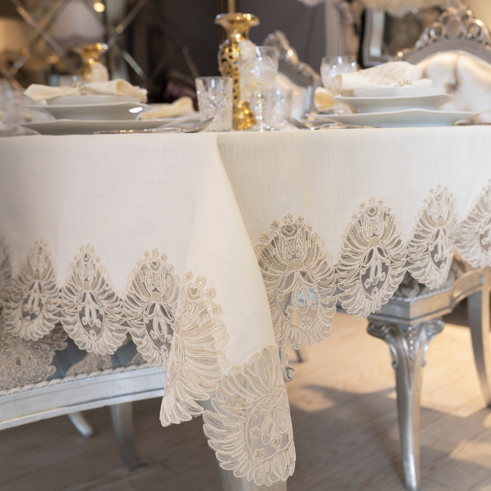 Milas Luxury Single Tablecloth