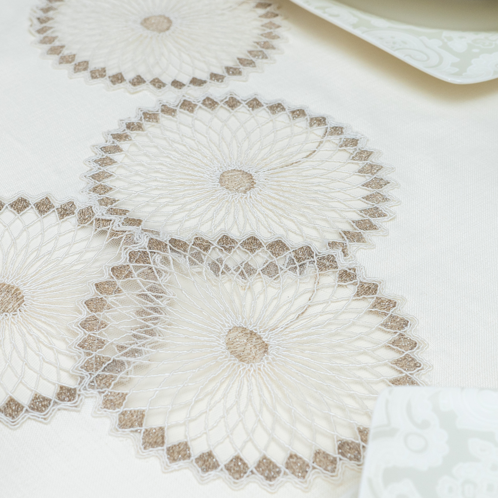 Sahra Luxury Single Tablecloth