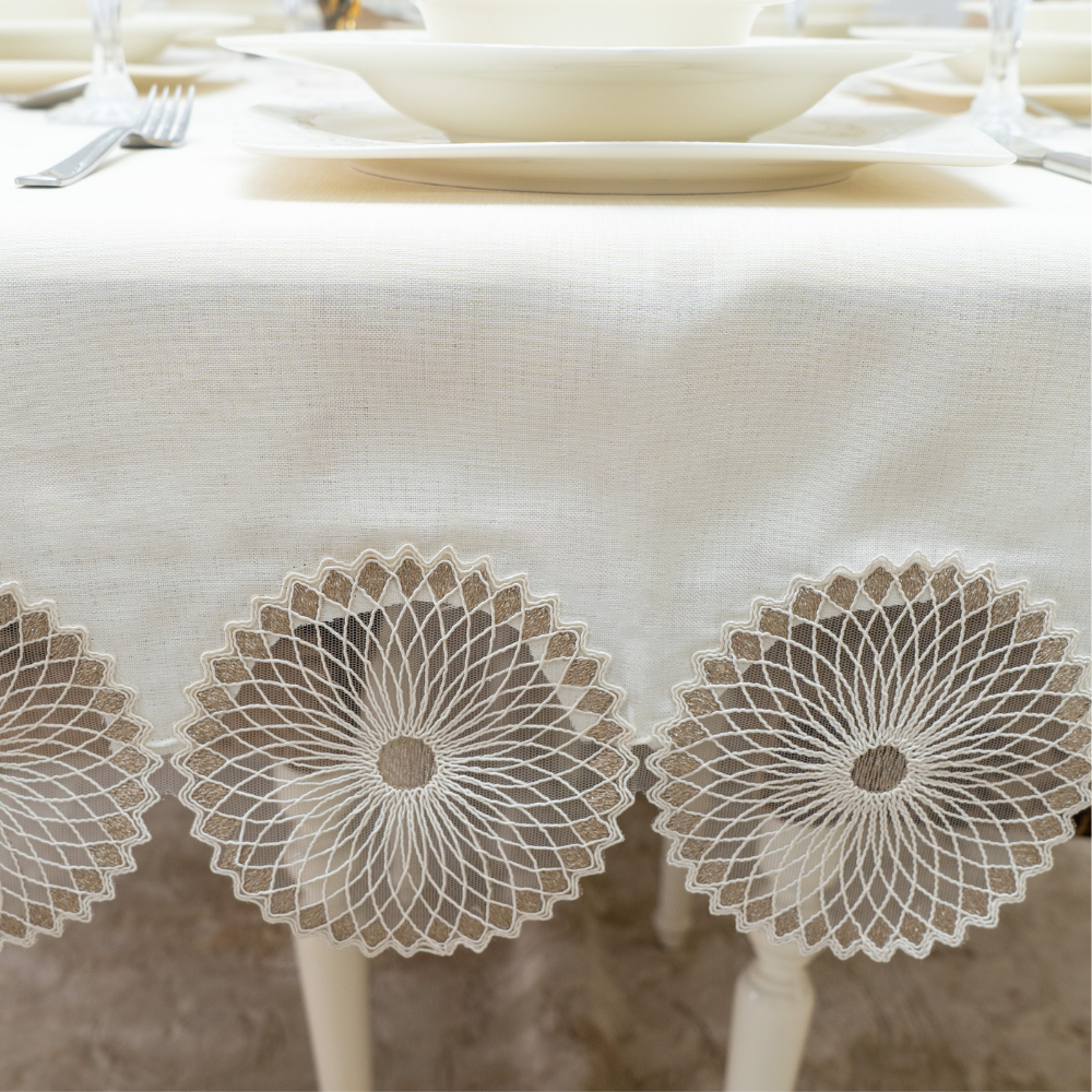 Sahra Luxury Single Tablecloth